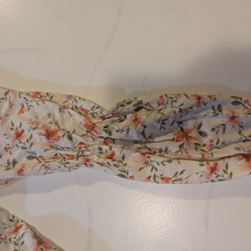 Lush Tie-Back Floral Top, Size Medium - Picture 6 of 14